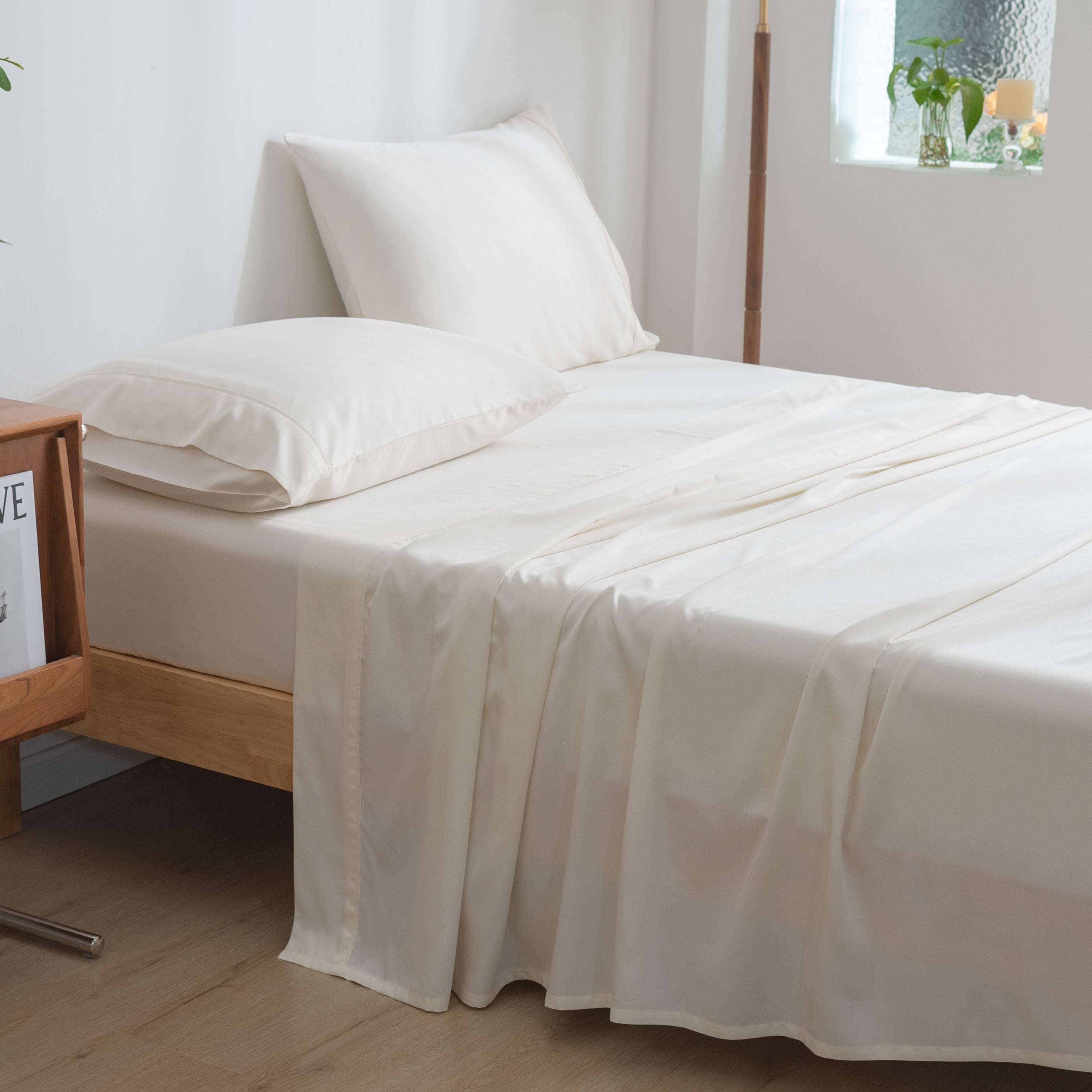 Pure bamboo silver pearl  (off-white) bedsheets and pillow case flat sheet and fitted sheet